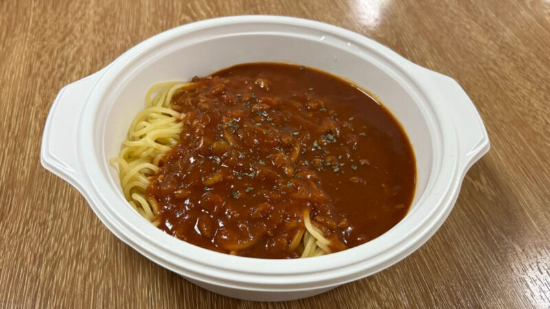 阪神競馬場のうまか洋麺店さんのミートソース
